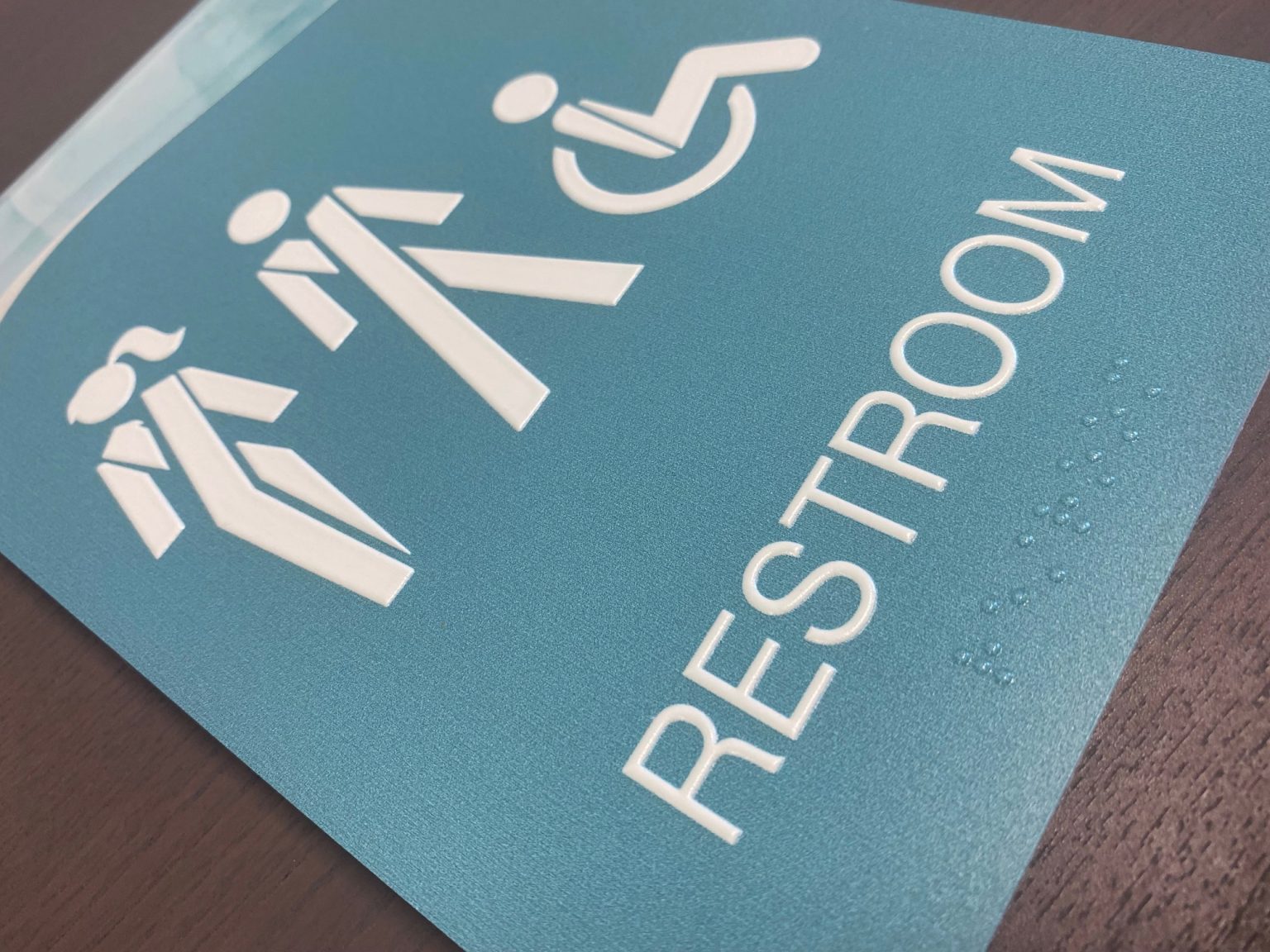 Alpha Dog Sign | UV84-DTS Direct Jet UV LED Printing